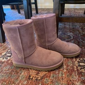 Ugg Boots- Women’s Size 7- Light Purple- Classic Short Style